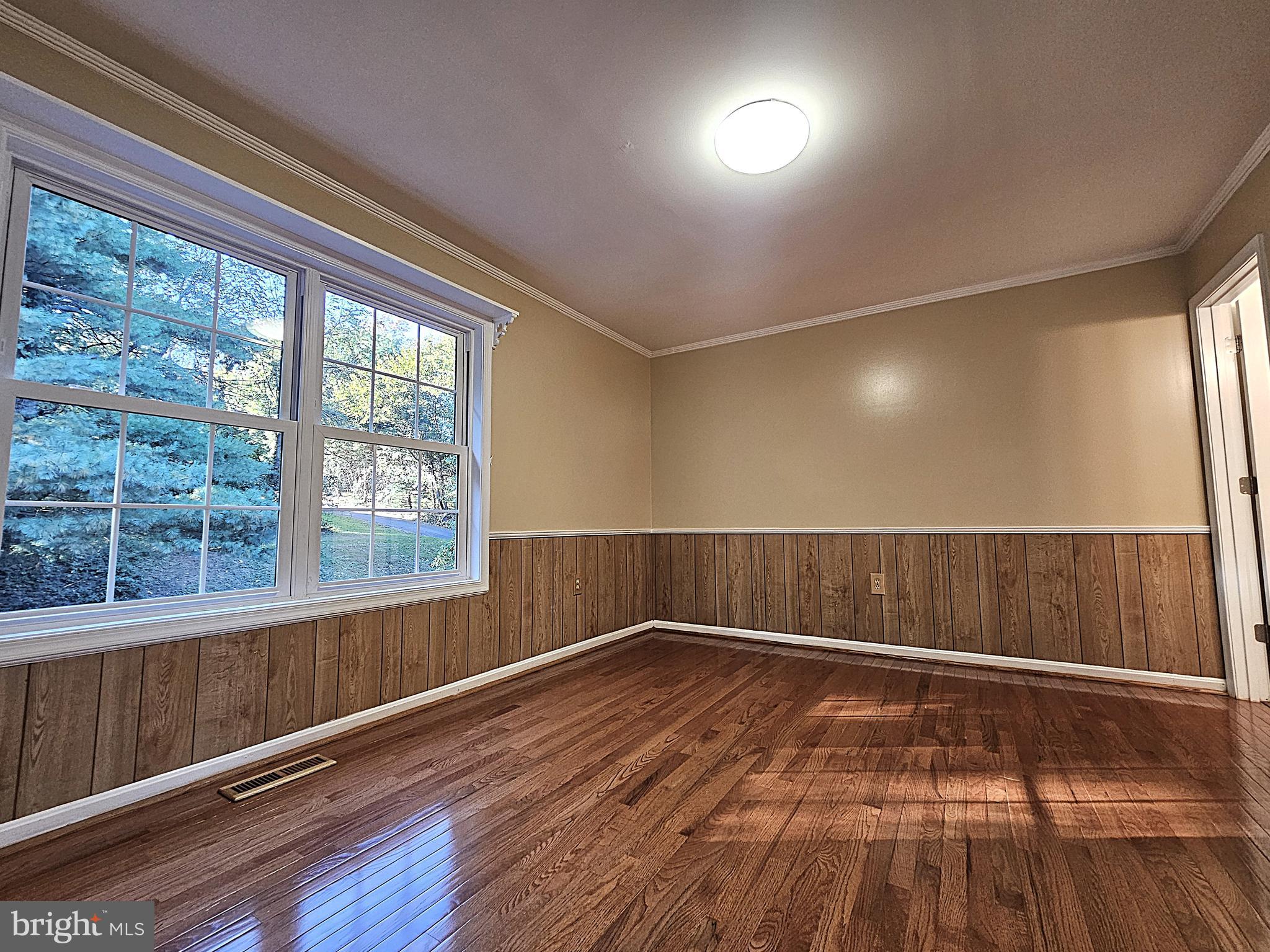 FOXRIDGE - Residential Lease