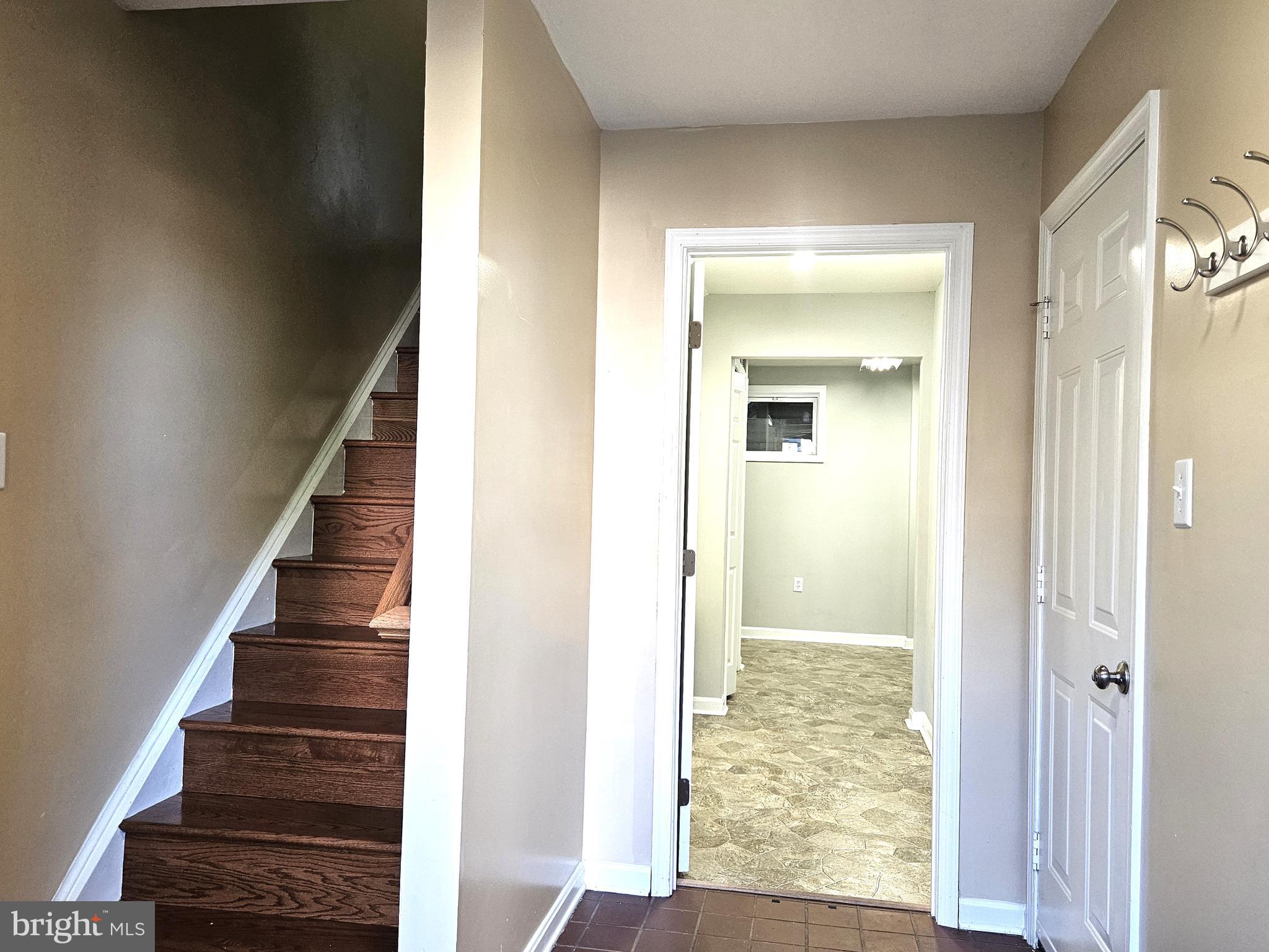 FOXRIDGE - Residential Lease