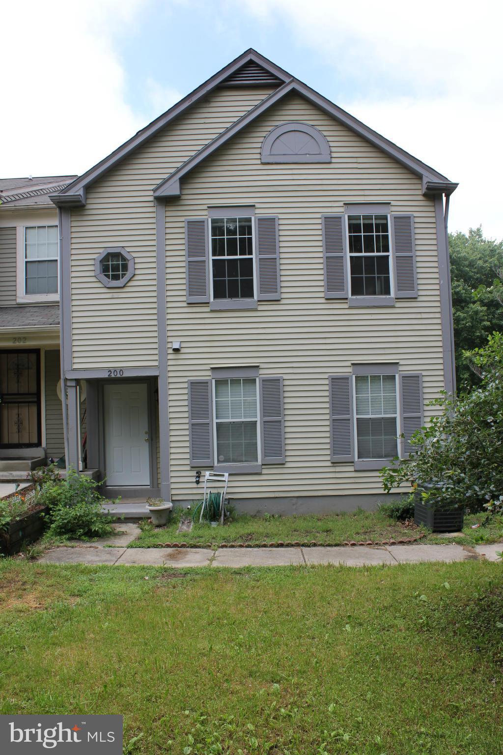 THE MEADOWS OF MANOR FARMS - Residential