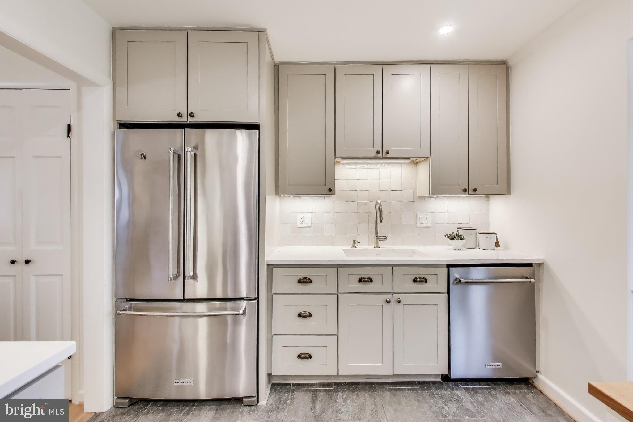 CHEVY CHASE - Residential