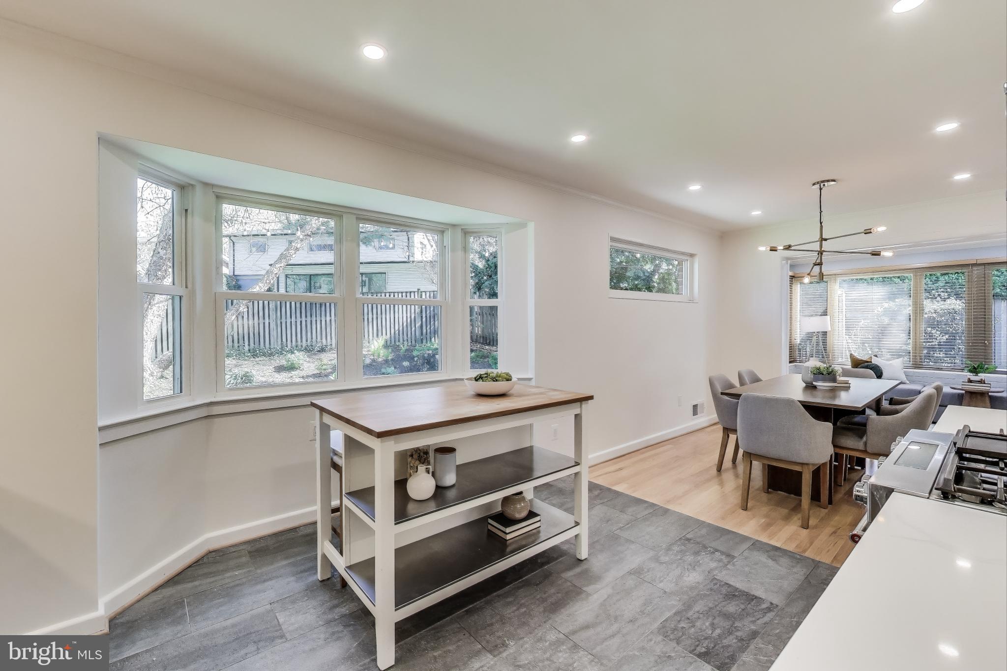 CHEVY CHASE - Residential