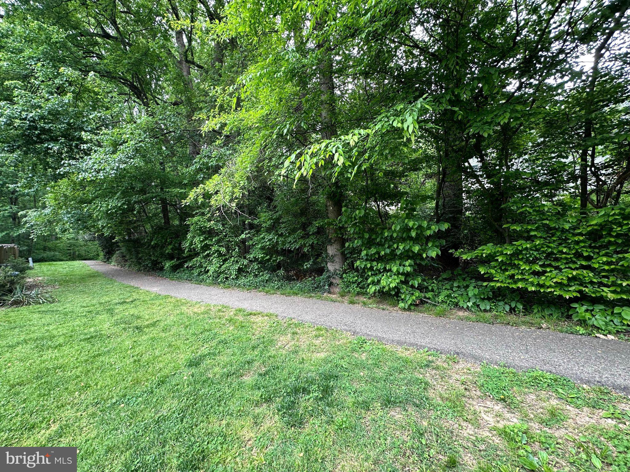 BURKE CENTRE - Residential