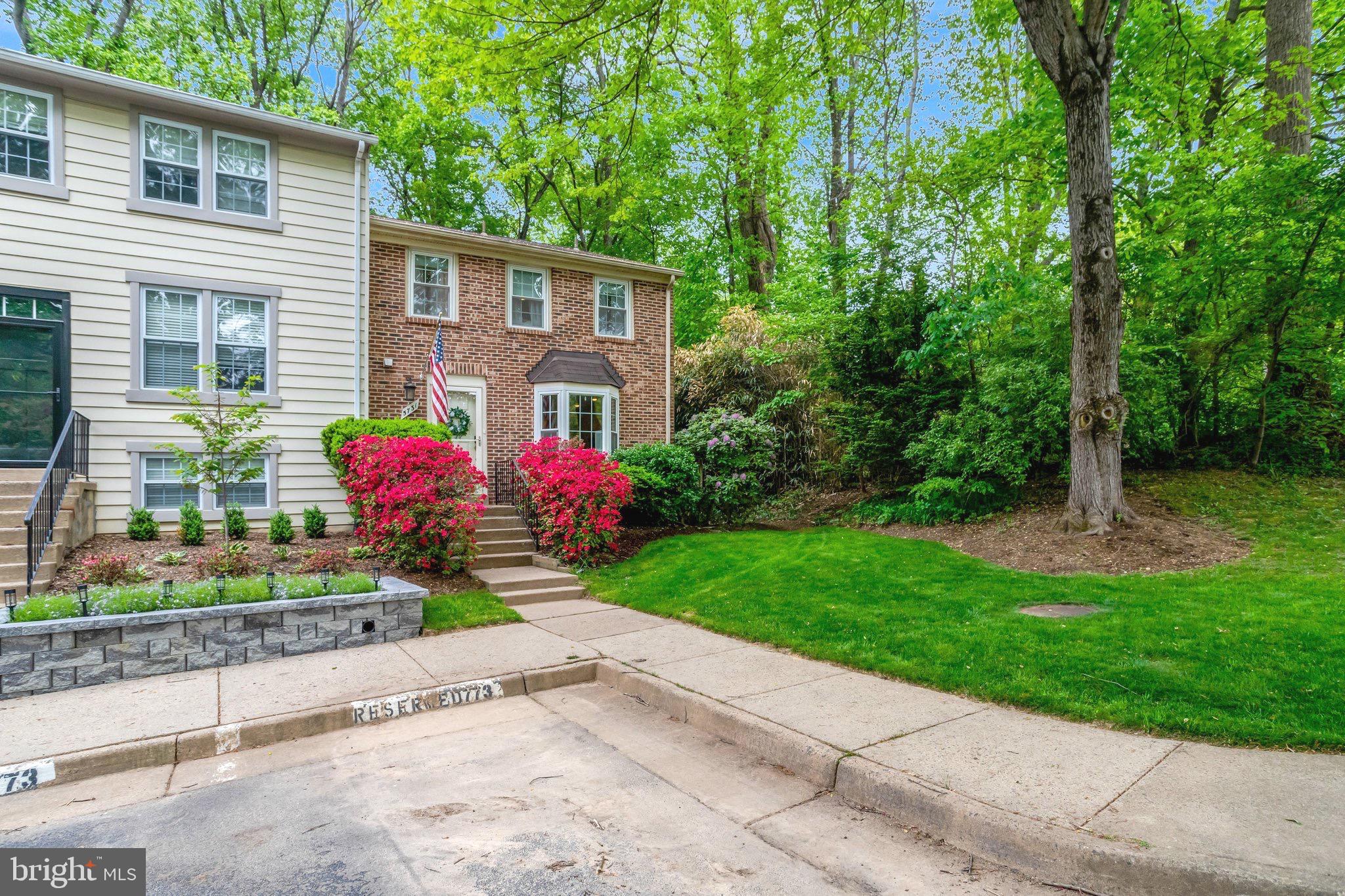 BURKE CENTRE - Residential