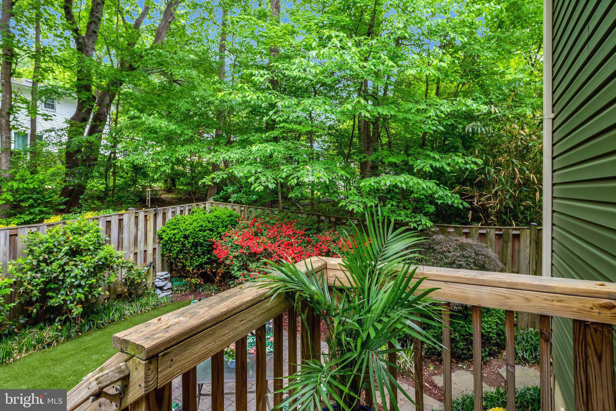 BURKE CENTRE - Residential