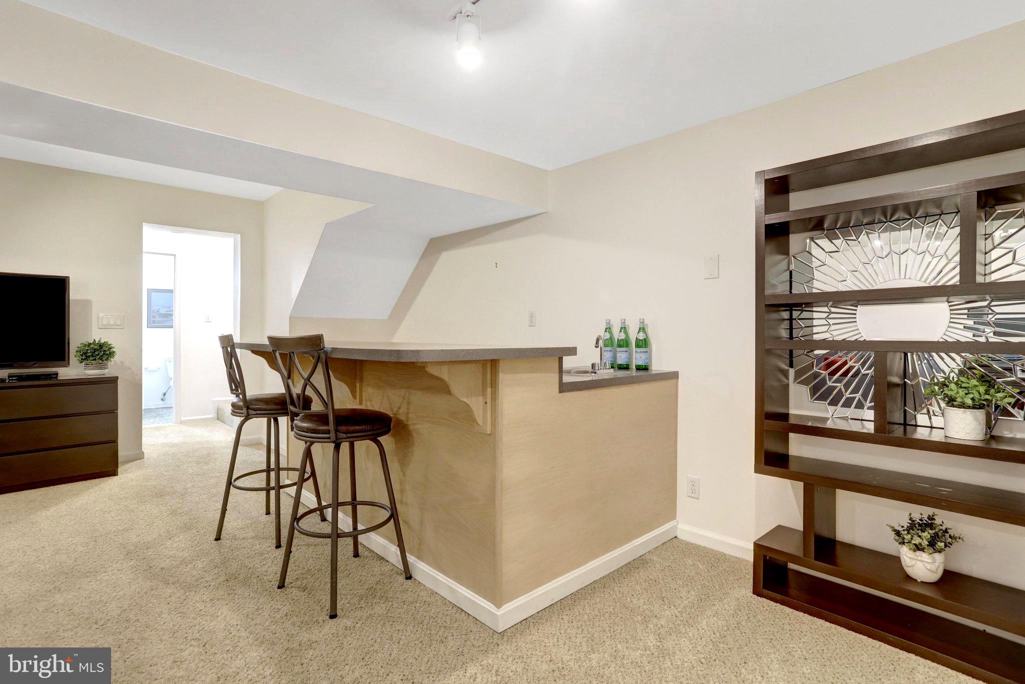 BURKE CENTRE - Residential