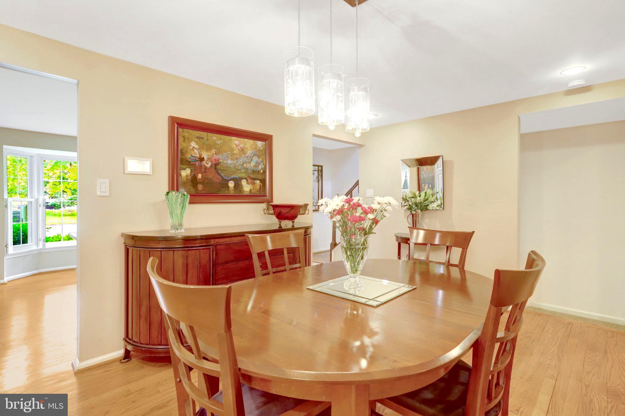 BURKE CENTRE - Residential