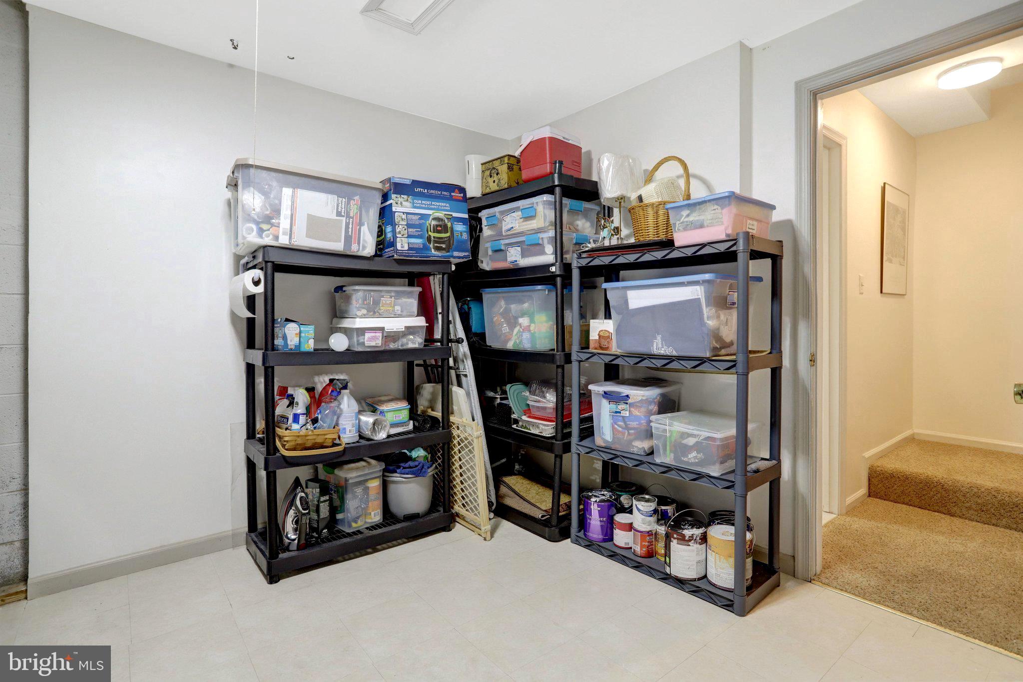 BURKE CENTRE - Residential