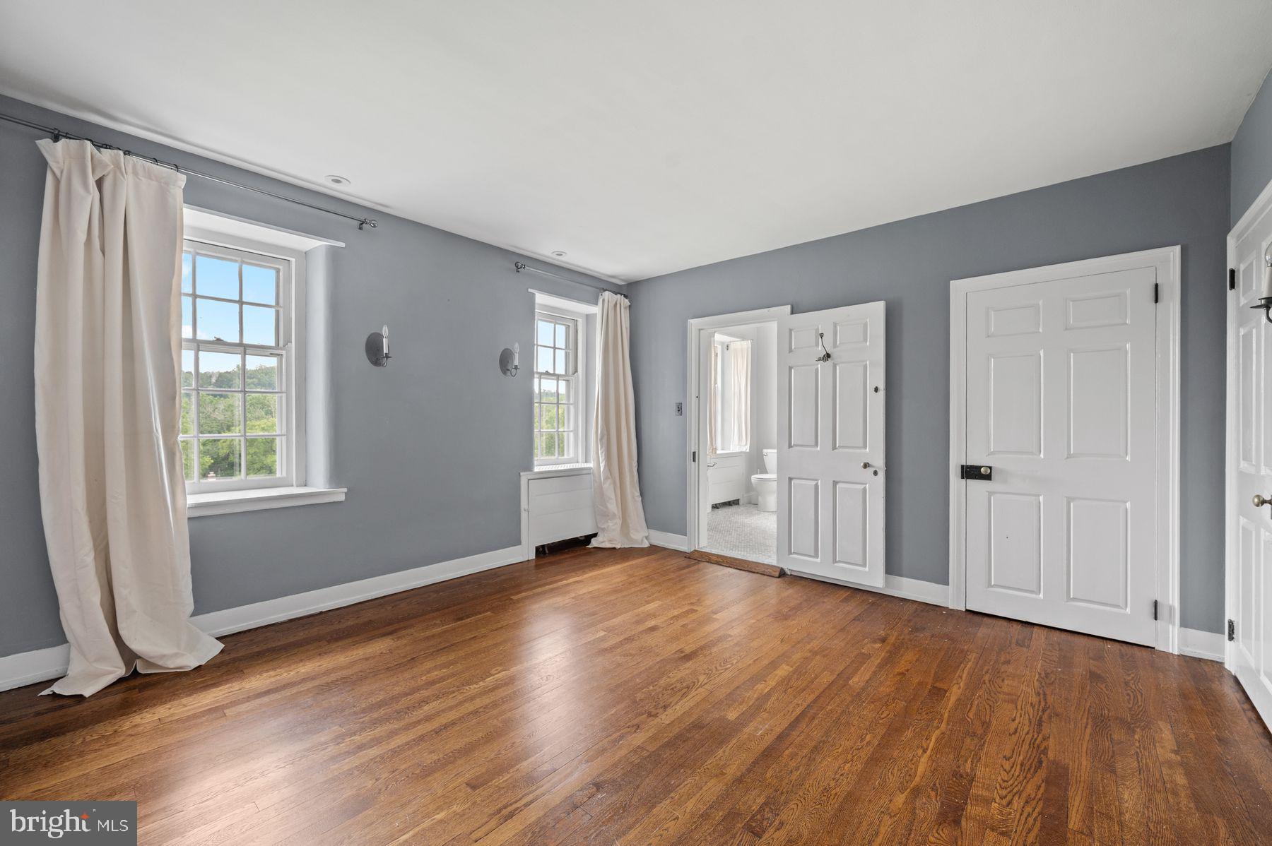 GULPH CREEK - Residential