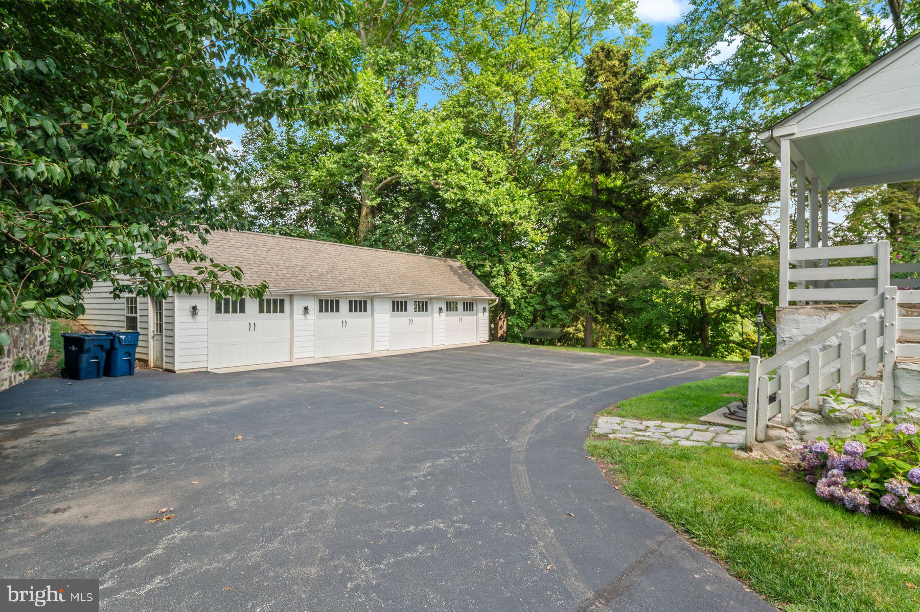 GULPH CREEK - Residential