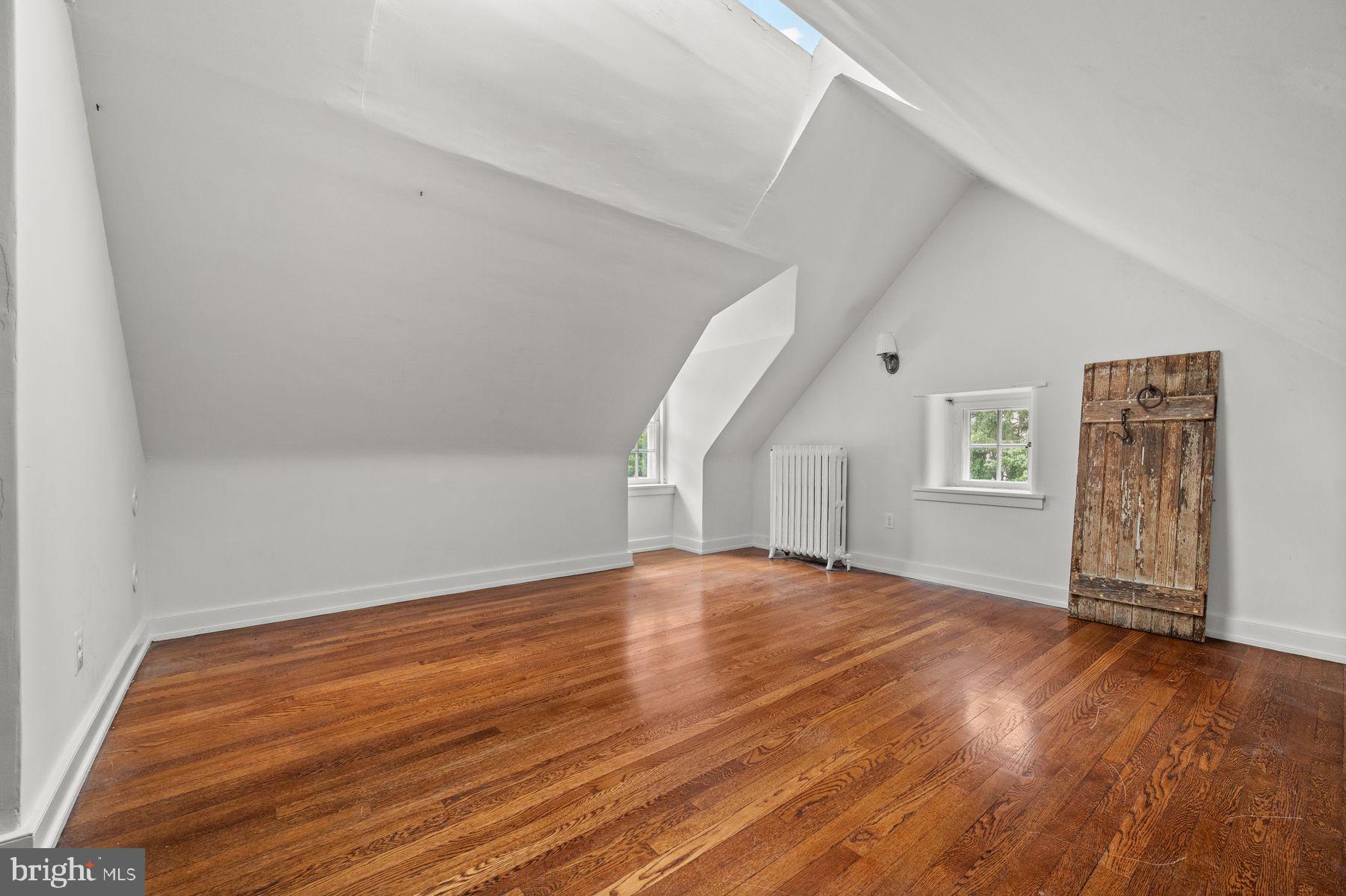 GULPH CREEK - Residential