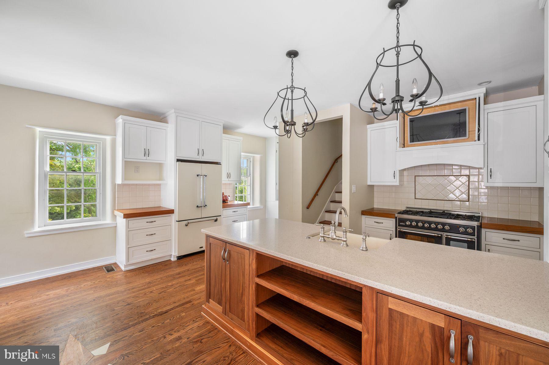 GULPH CREEK - Residential