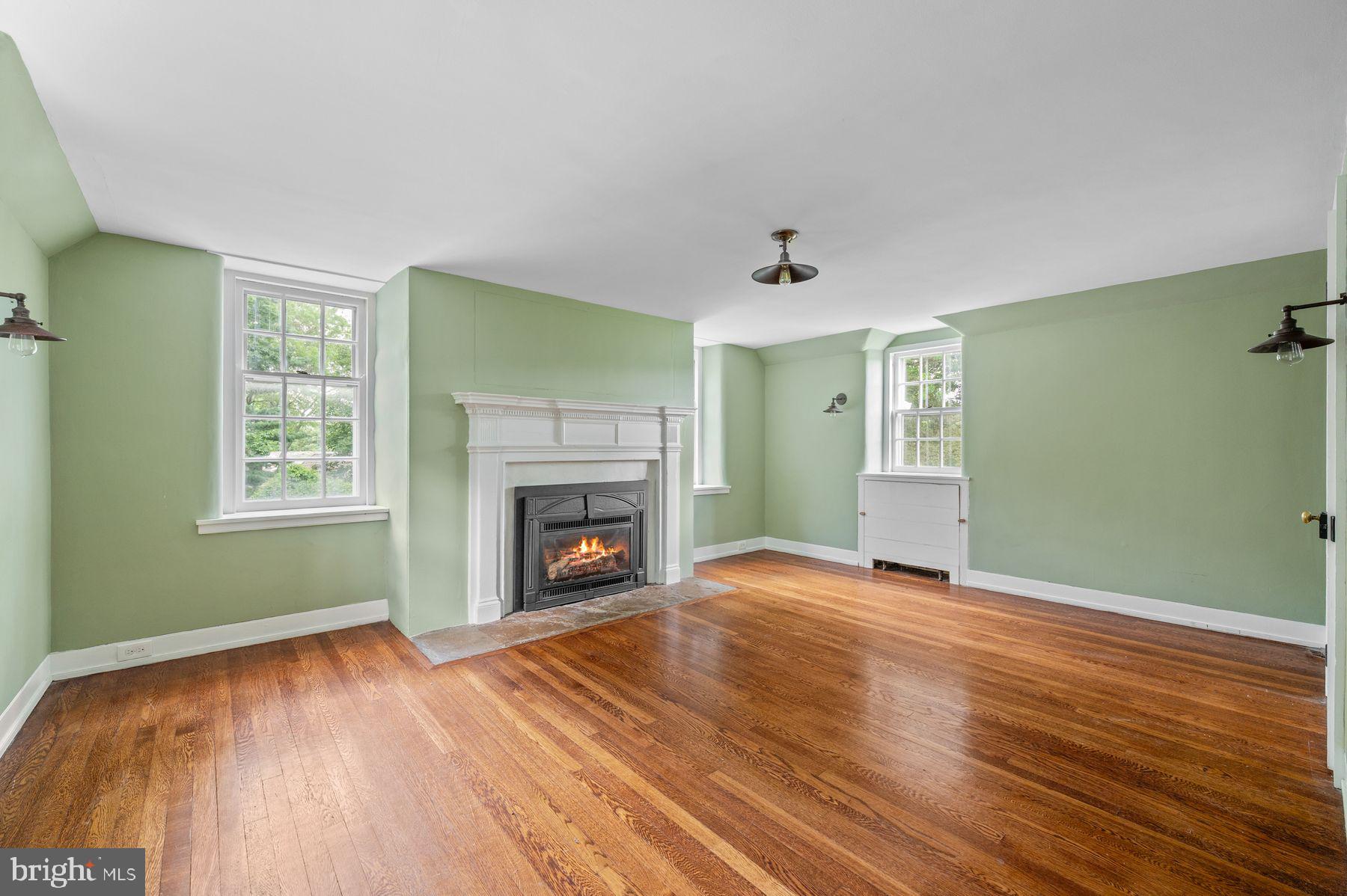 GULPH CREEK - Residential