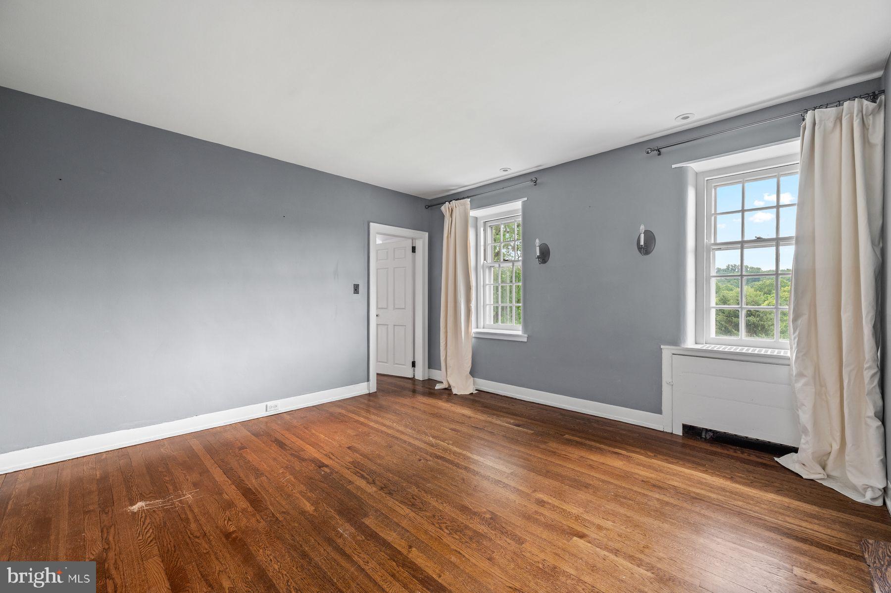 GULPH CREEK - Residential