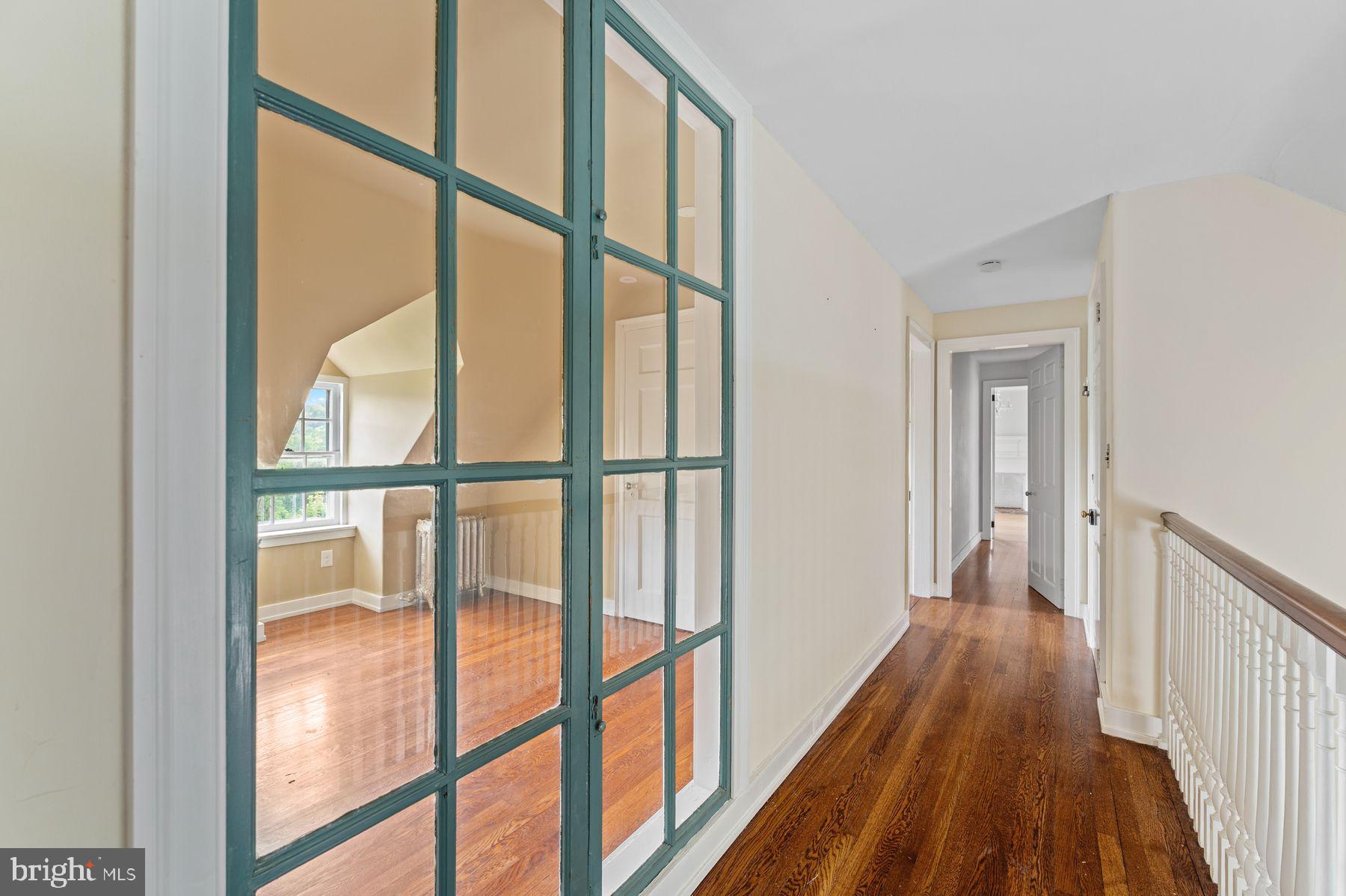 GULPH CREEK - Residential