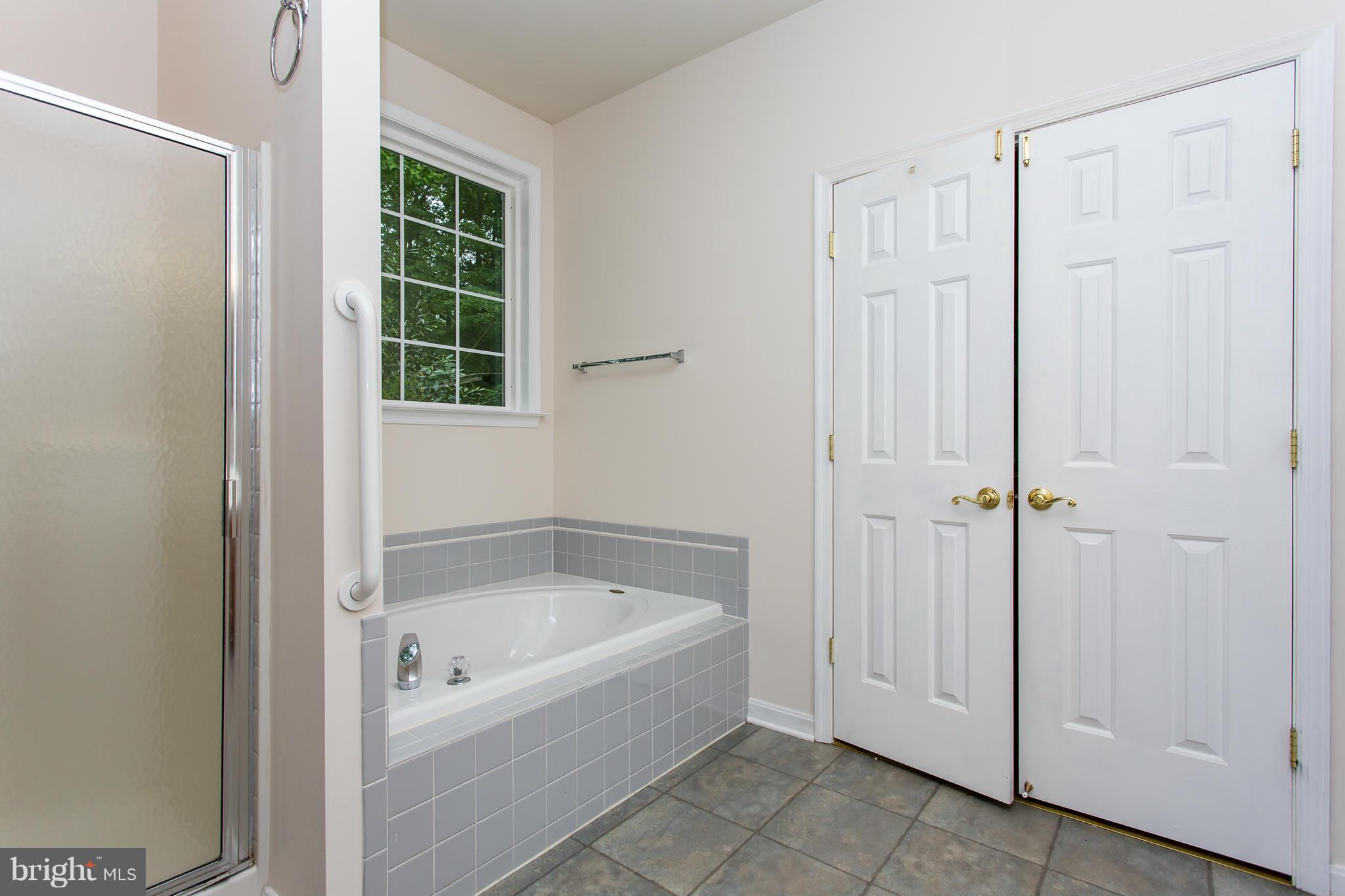 BROOKE RIDGE - Residential