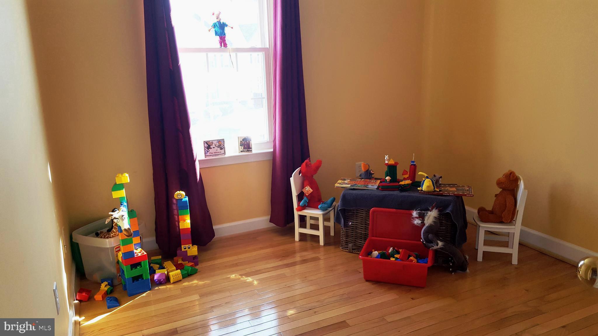 RIDGELEIGH - Residential