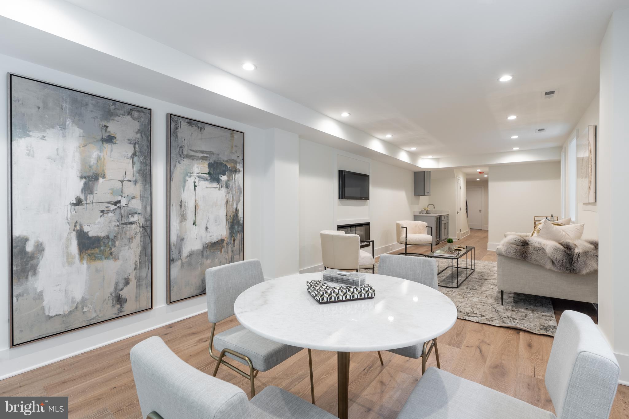 GEORGETOWN - Residential