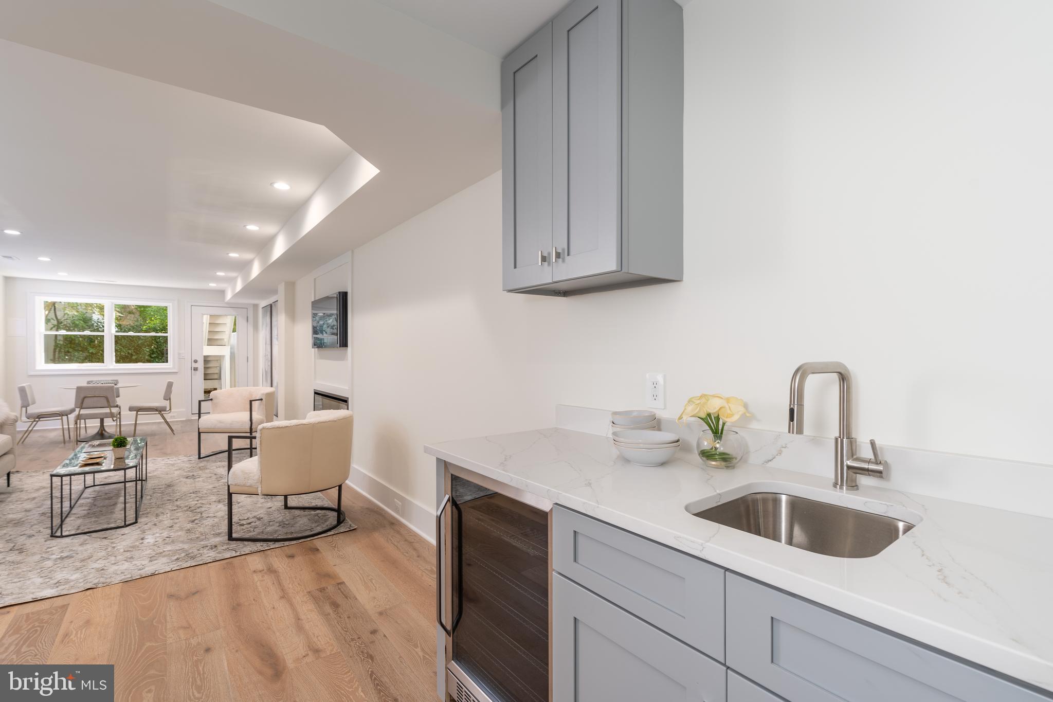 GEORGETOWN - Residential