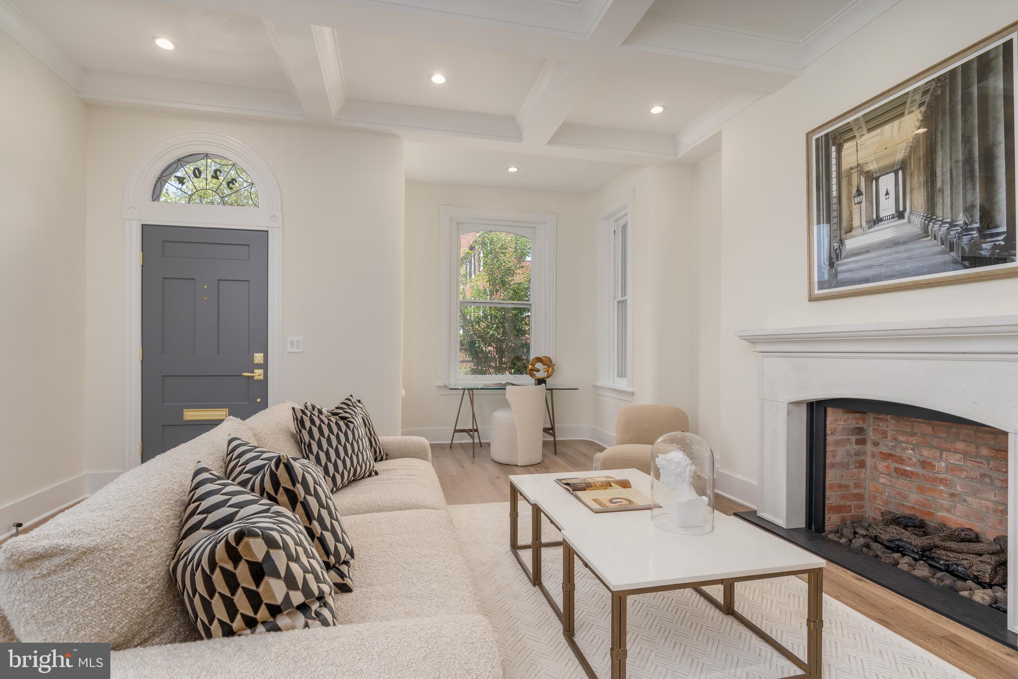GEORGETOWN - Residential