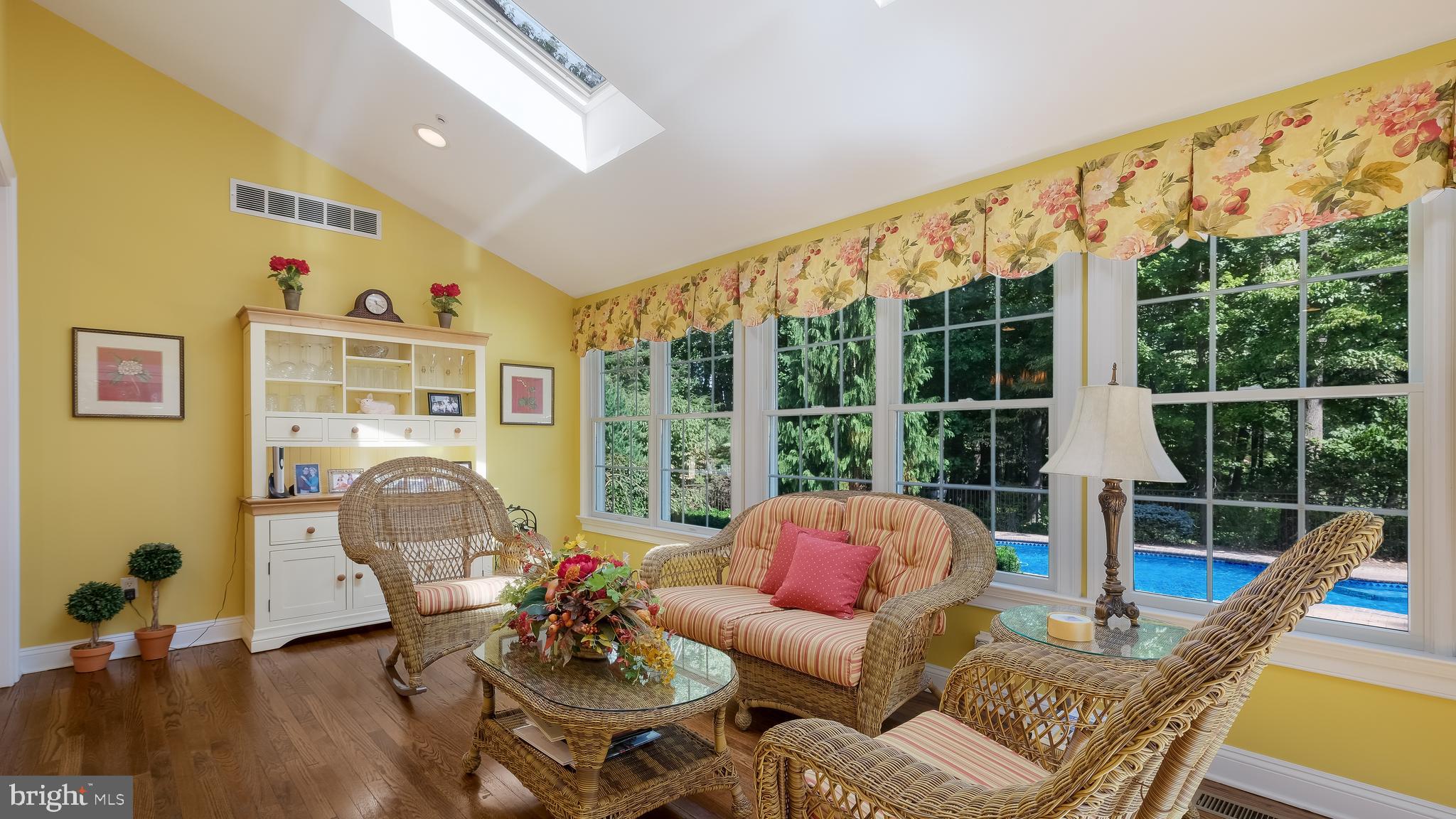 ASH MILL - Residential