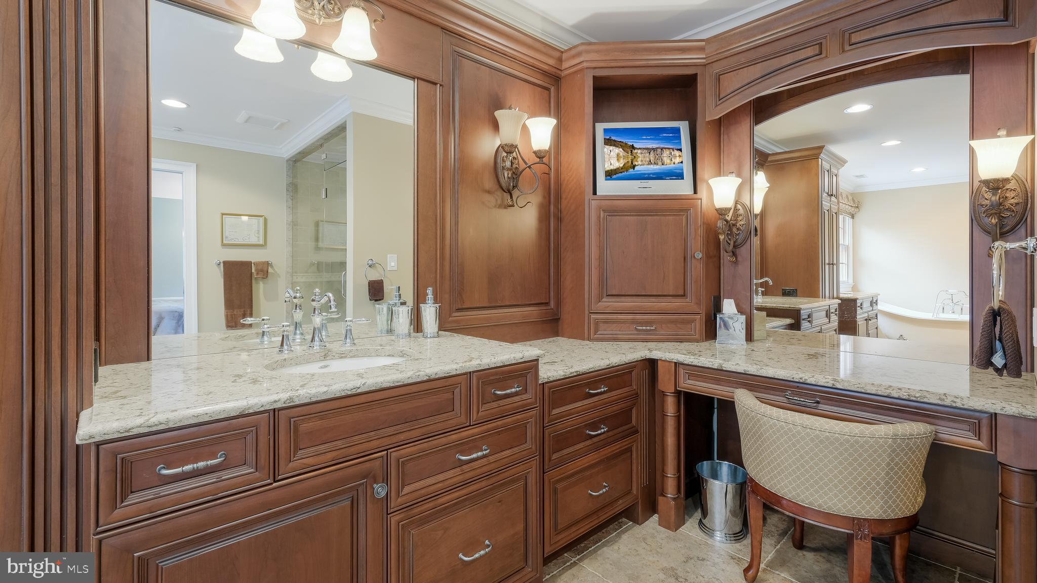 ASH MILL - Residential