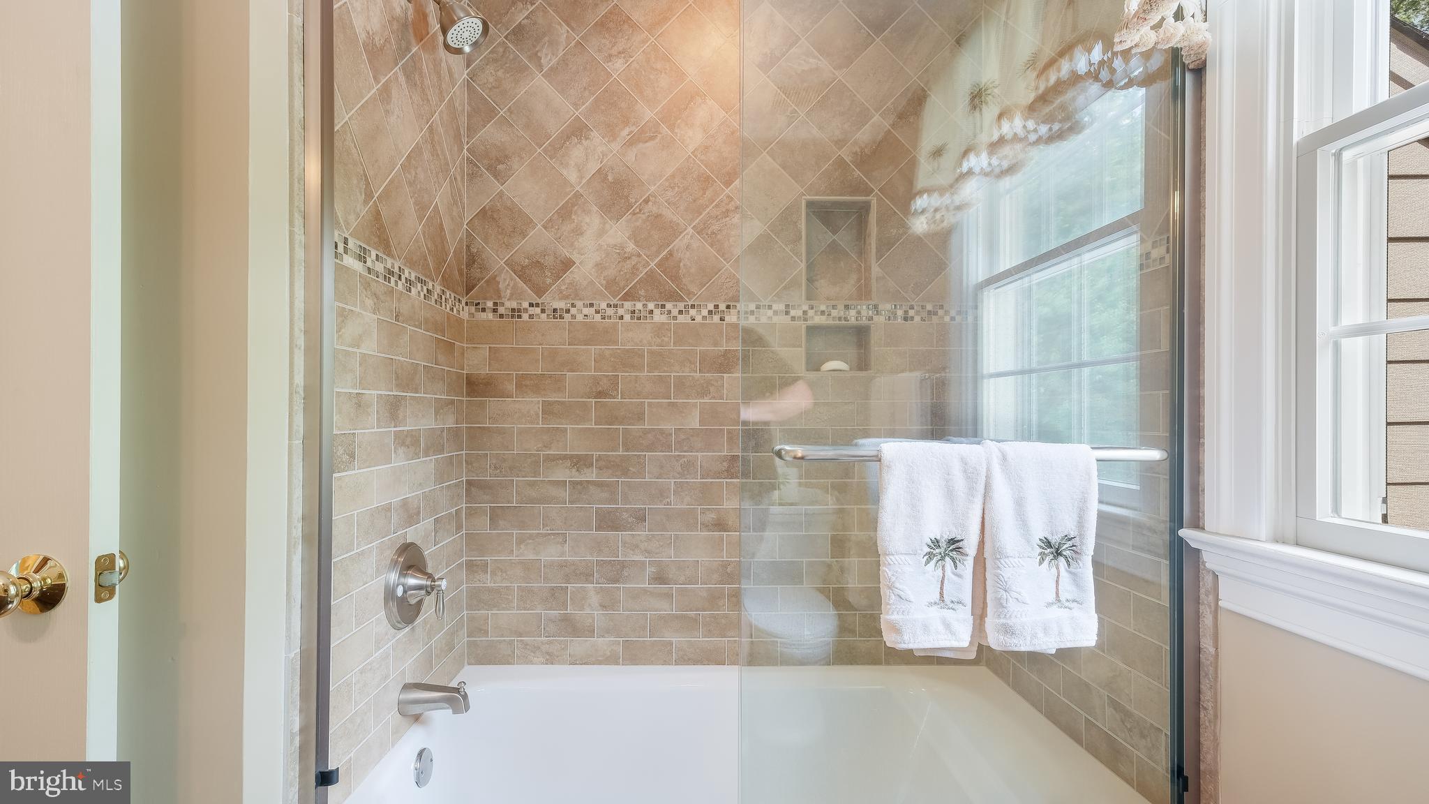 ASH MILL - Residential