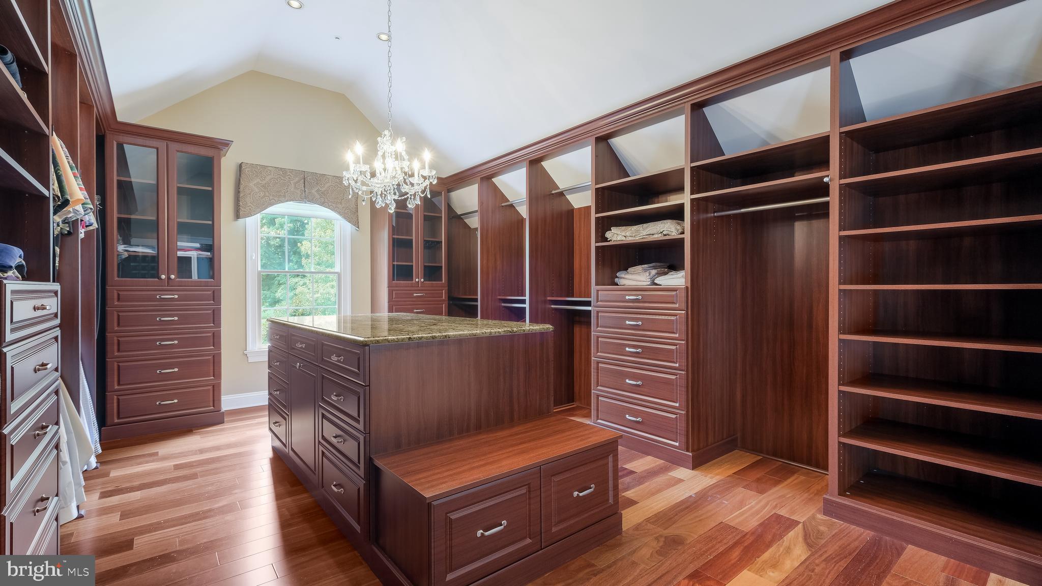 ASH MILL - Residential