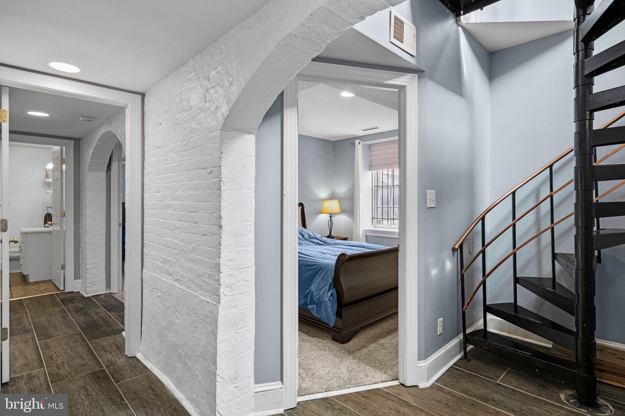 SPRING GARDEN - Residential