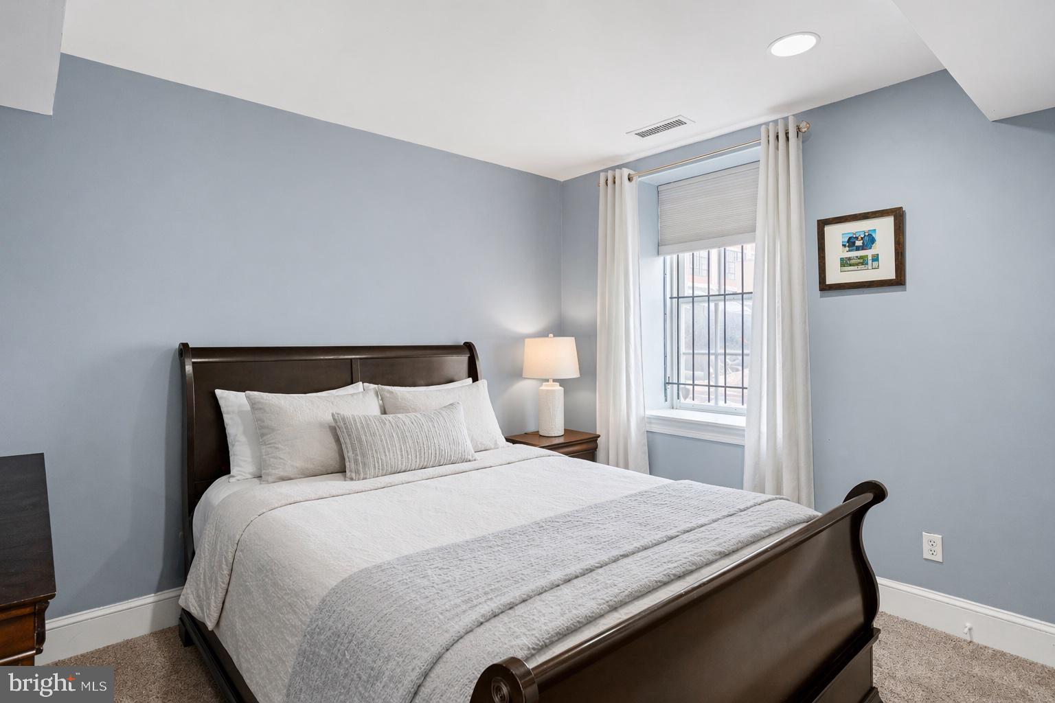 SPRING GARDEN - Residential