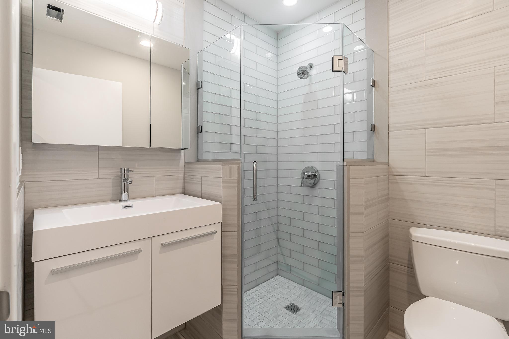 FISHTOWN - Residential Lease