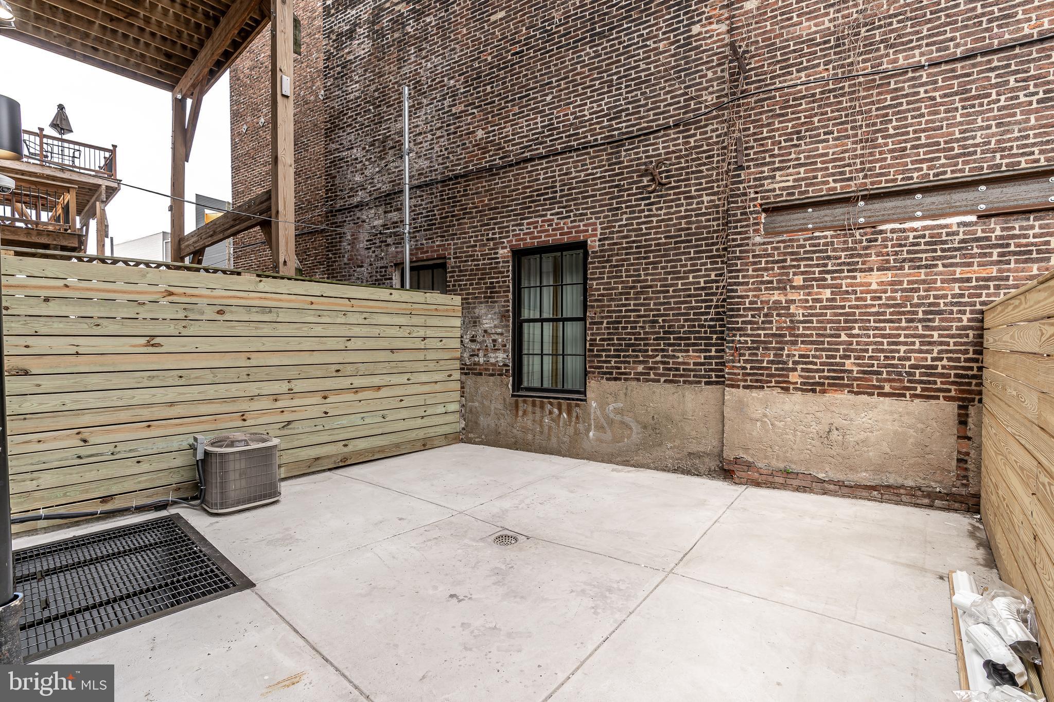 FISHTOWN - Residential Lease