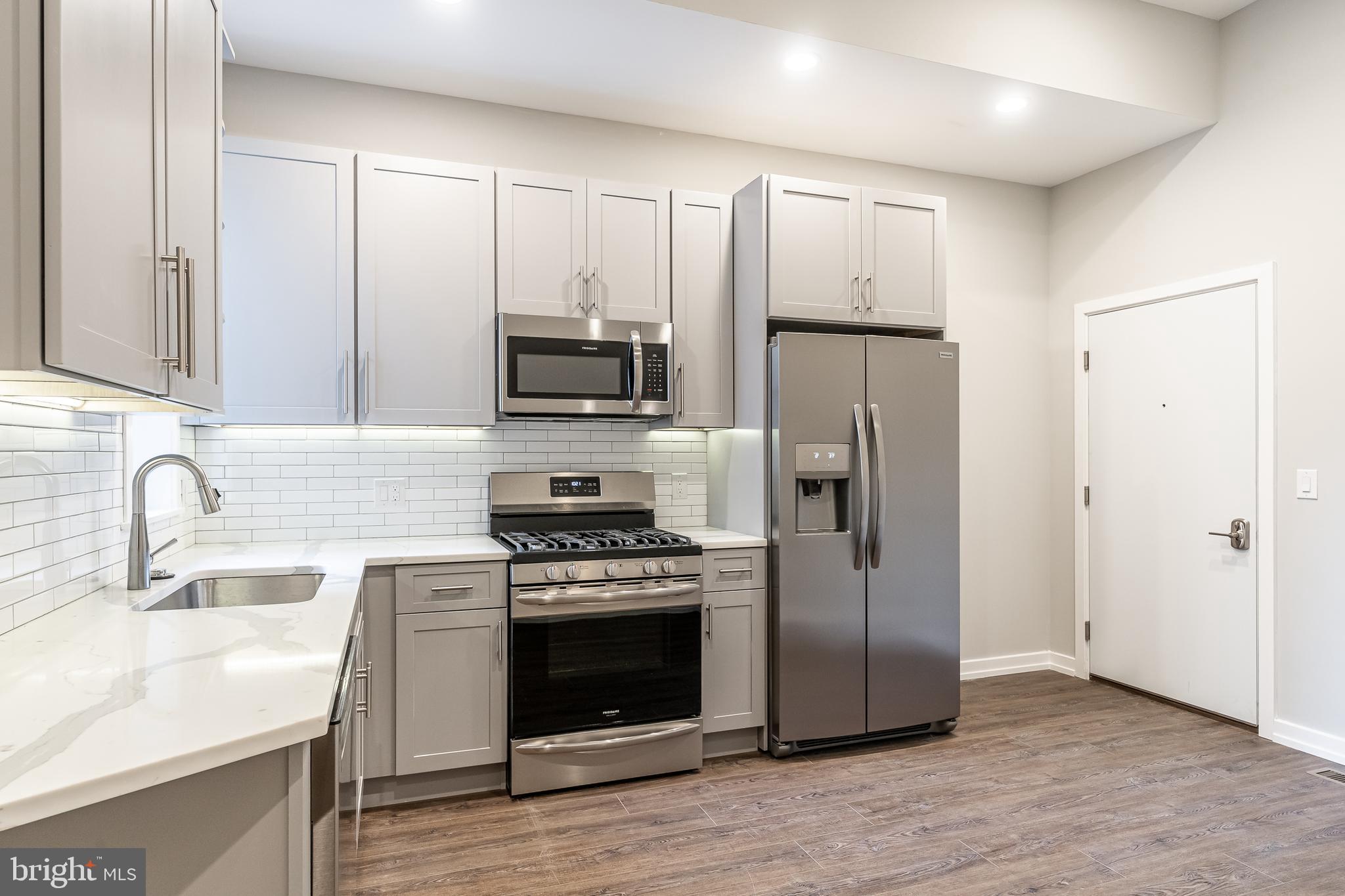 FISHTOWN - Residential Lease