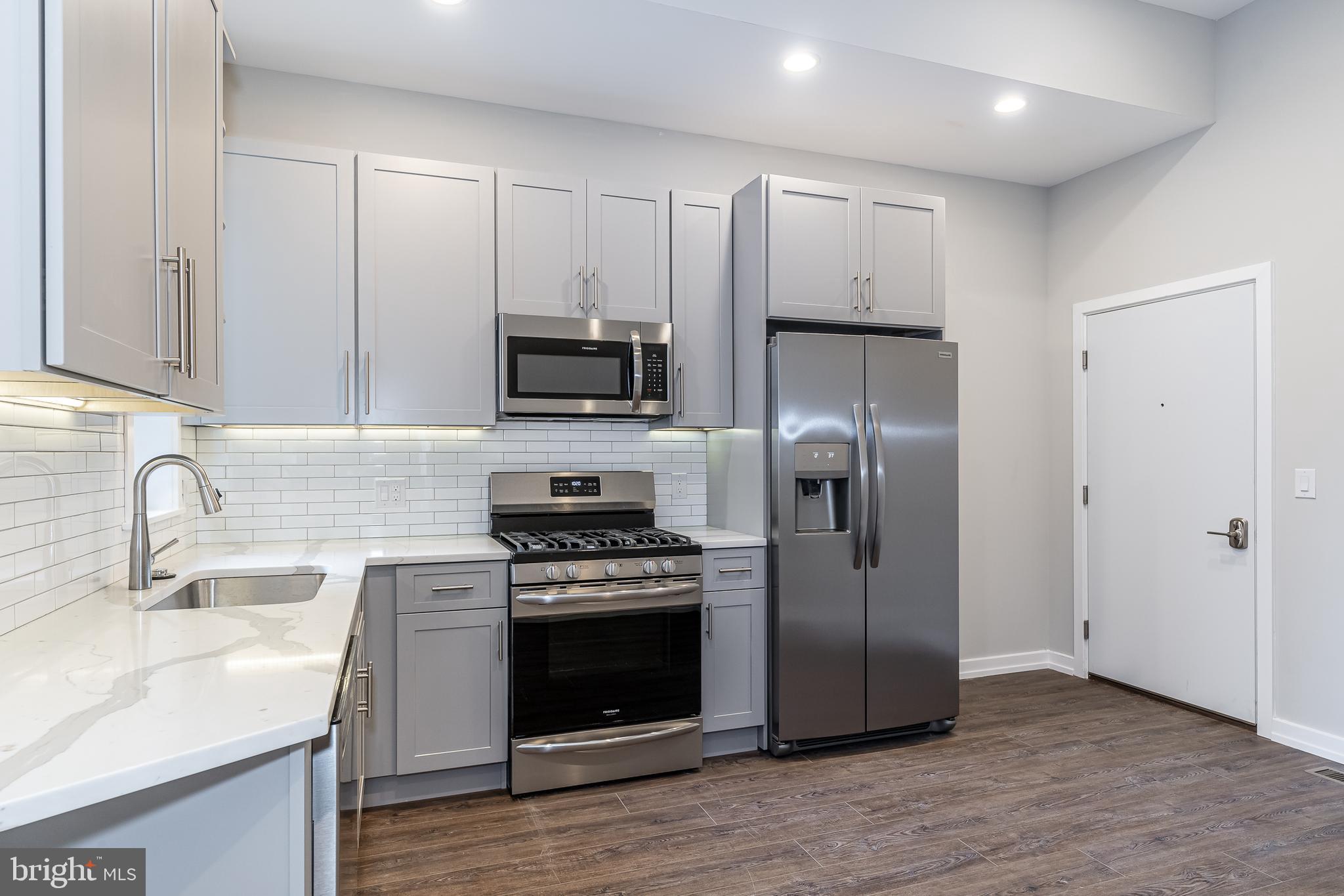 FISHTOWN - Residential Lease