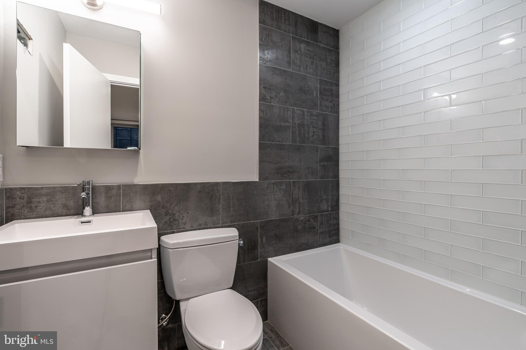 FISHTOWN - Residential Lease