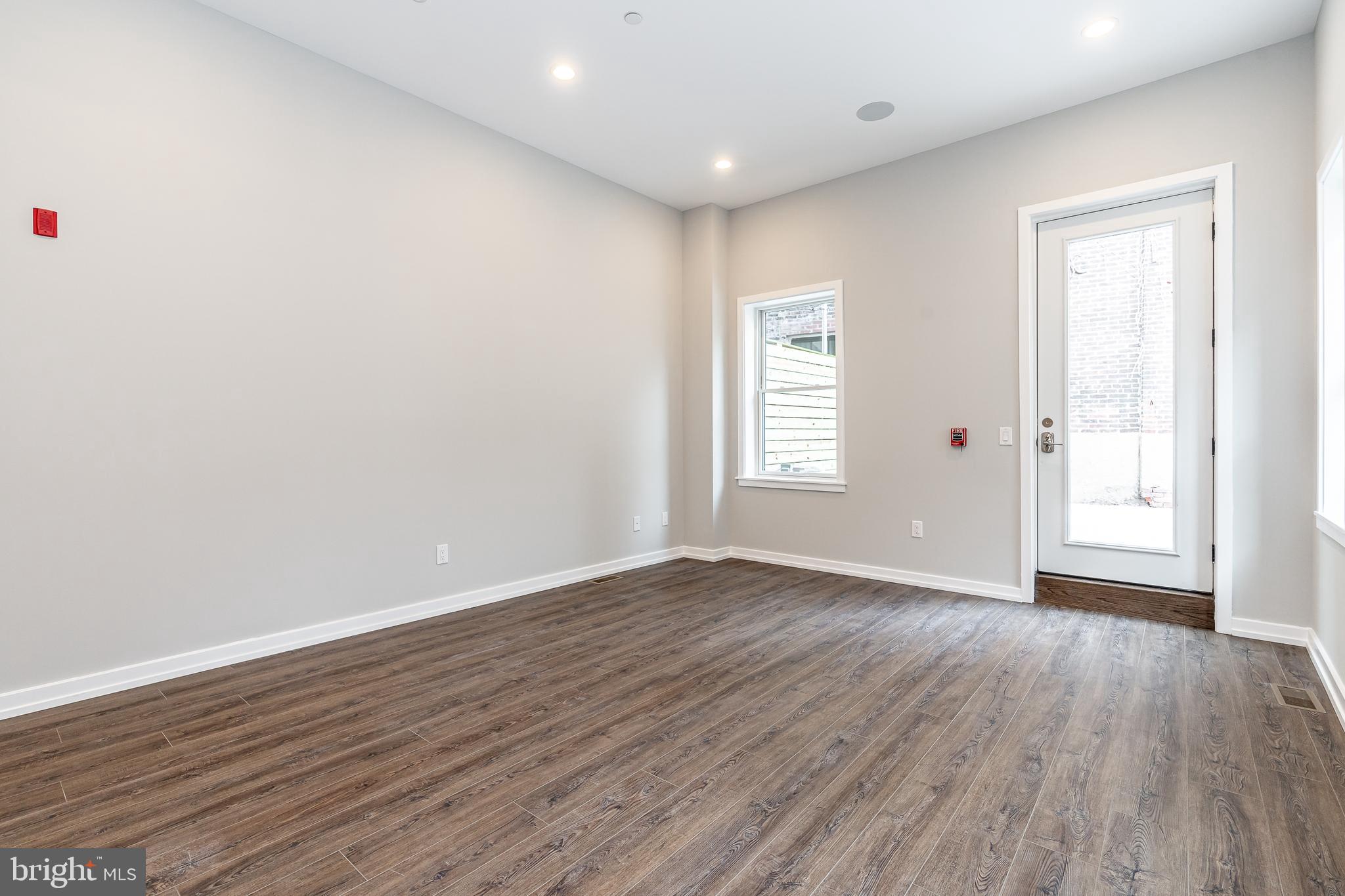 FISHTOWN - Residential Lease