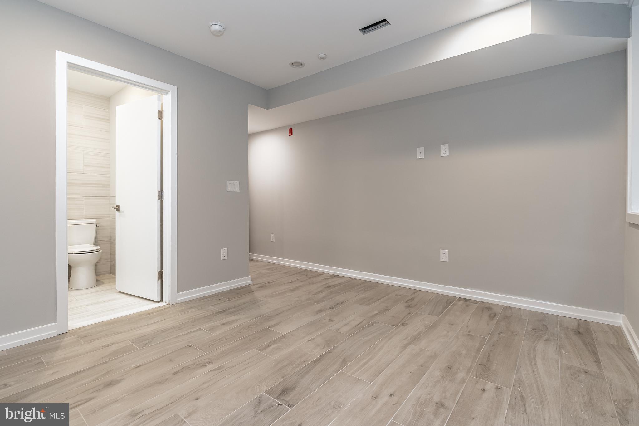 FISHTOWN - Residential Lease