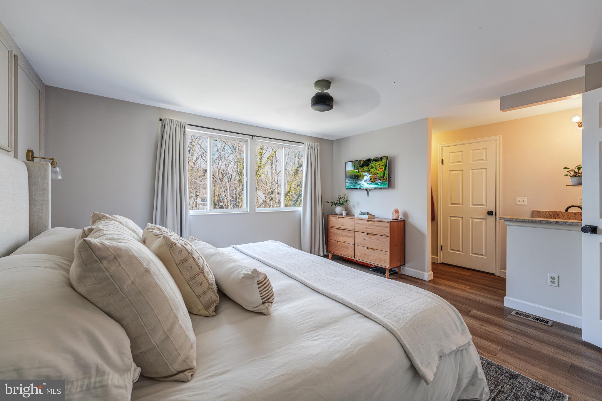 POTOMAC FAIRWAYS - Residential