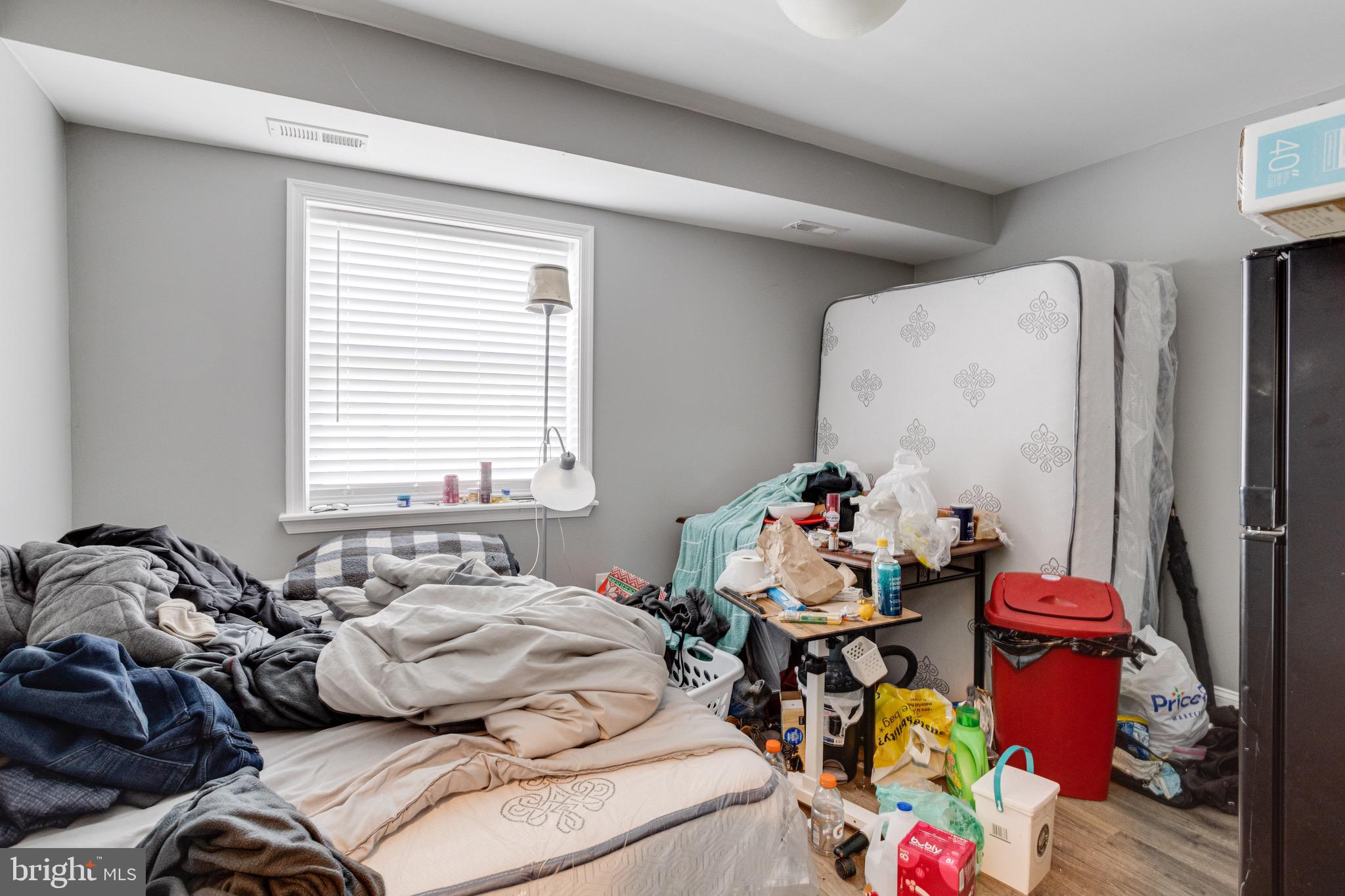 UNION SQUARE - Residential Income