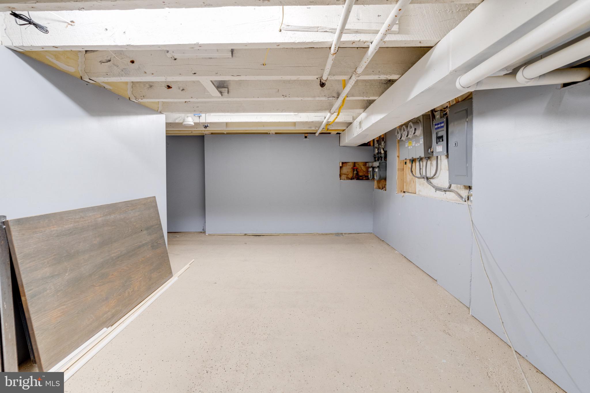 UNION SQUARE - Residential Income