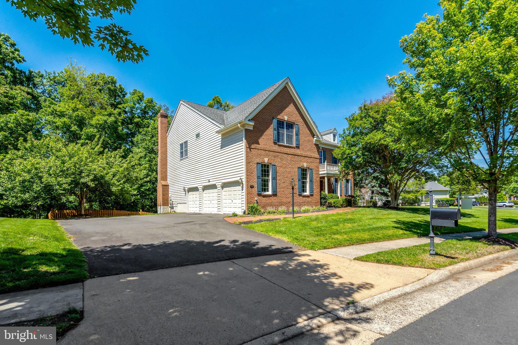 DOMINION VALLEY COUNTRY CLUB - Residential