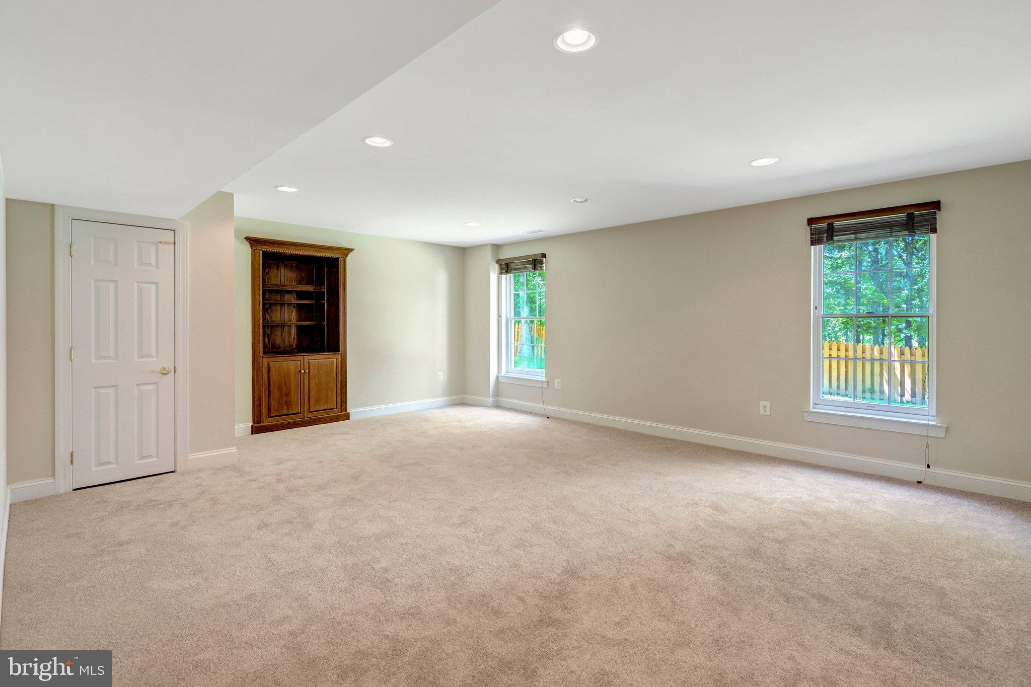 DOMINION VALLEY COUNTRY CLUB - Residential
