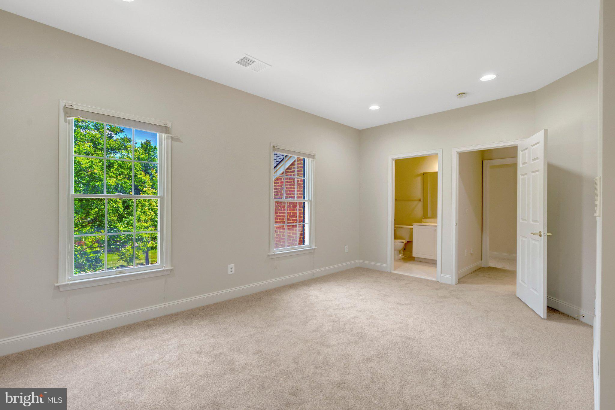 DOMINION VALLEY COUNTRY CLUB - Residential