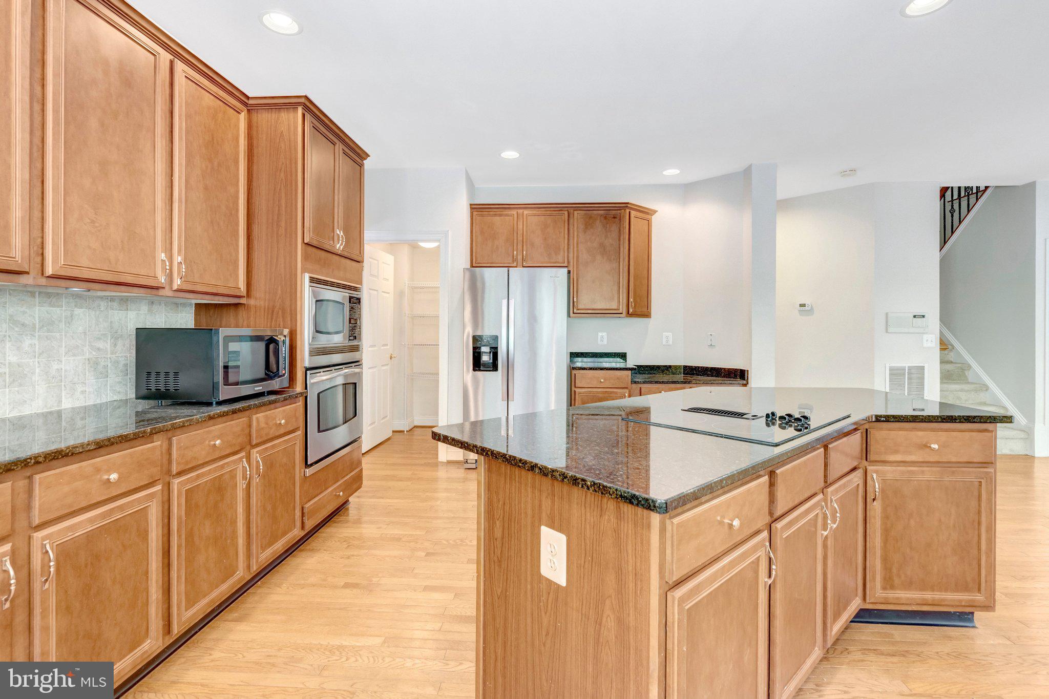 DOMINION VALLEY COUNTRY CLUB - Residential