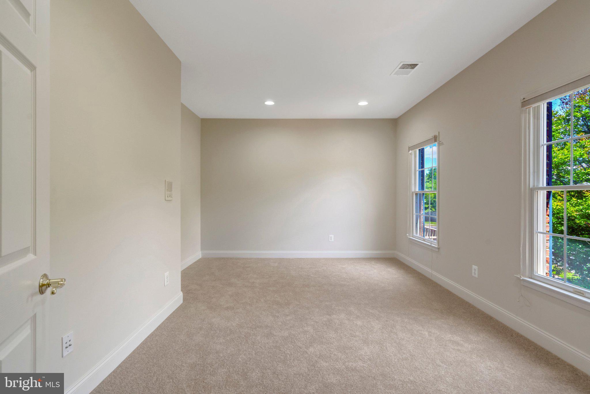 DOMINION VALLEY COUNTRY CLUB - Residential