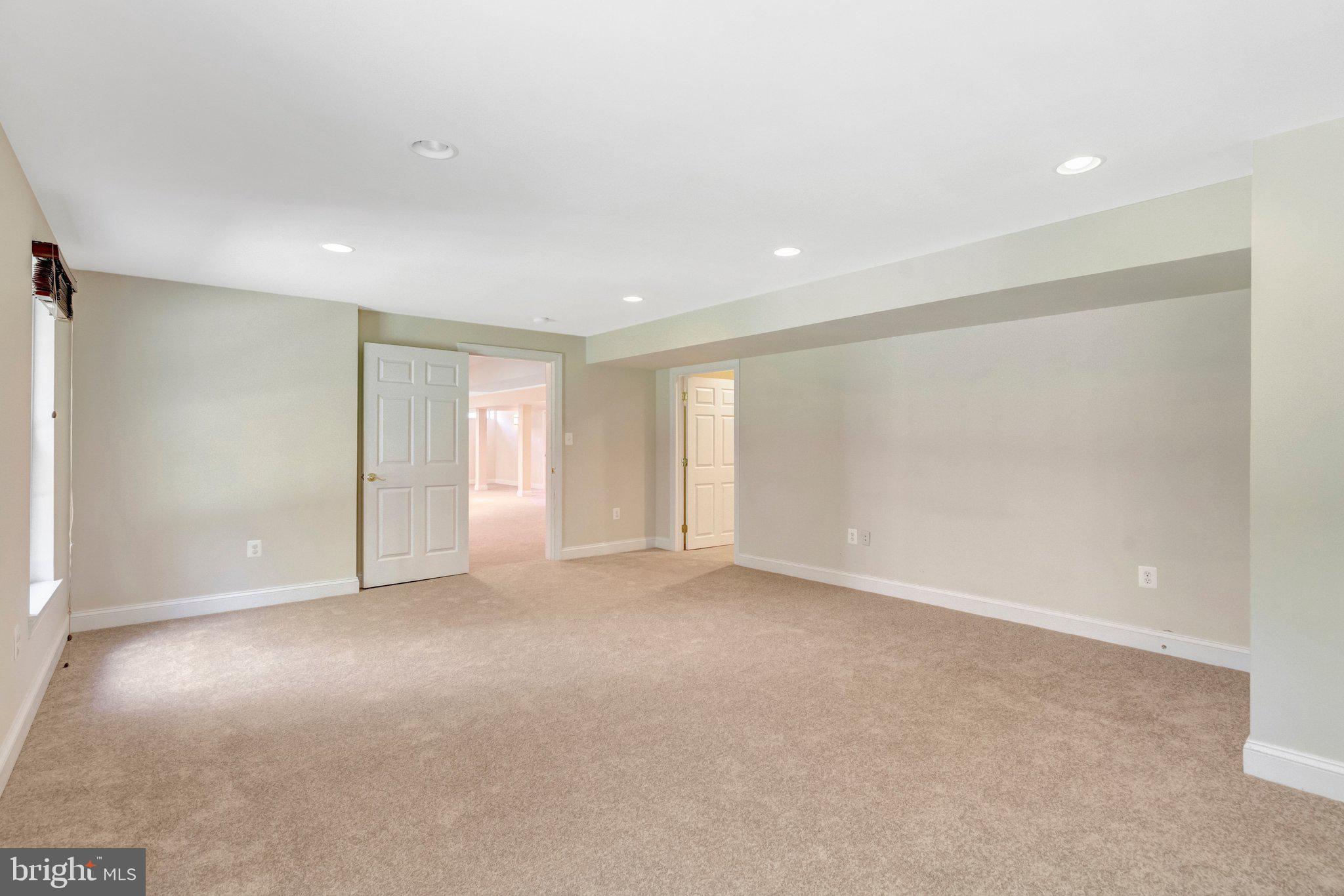 DOMINION VALLEY COUNTRY CLUB - Residential