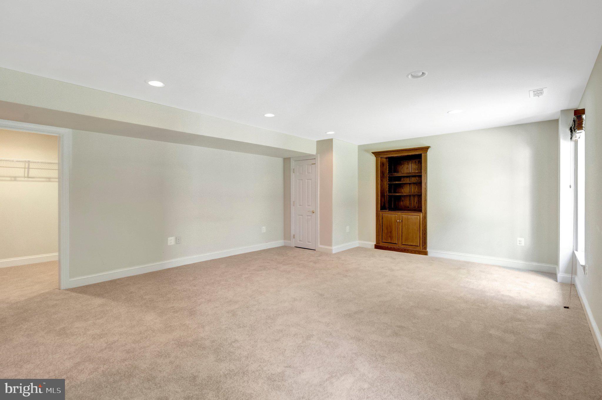 DOMINION VALLEY COUNTRY CLUB - Residential