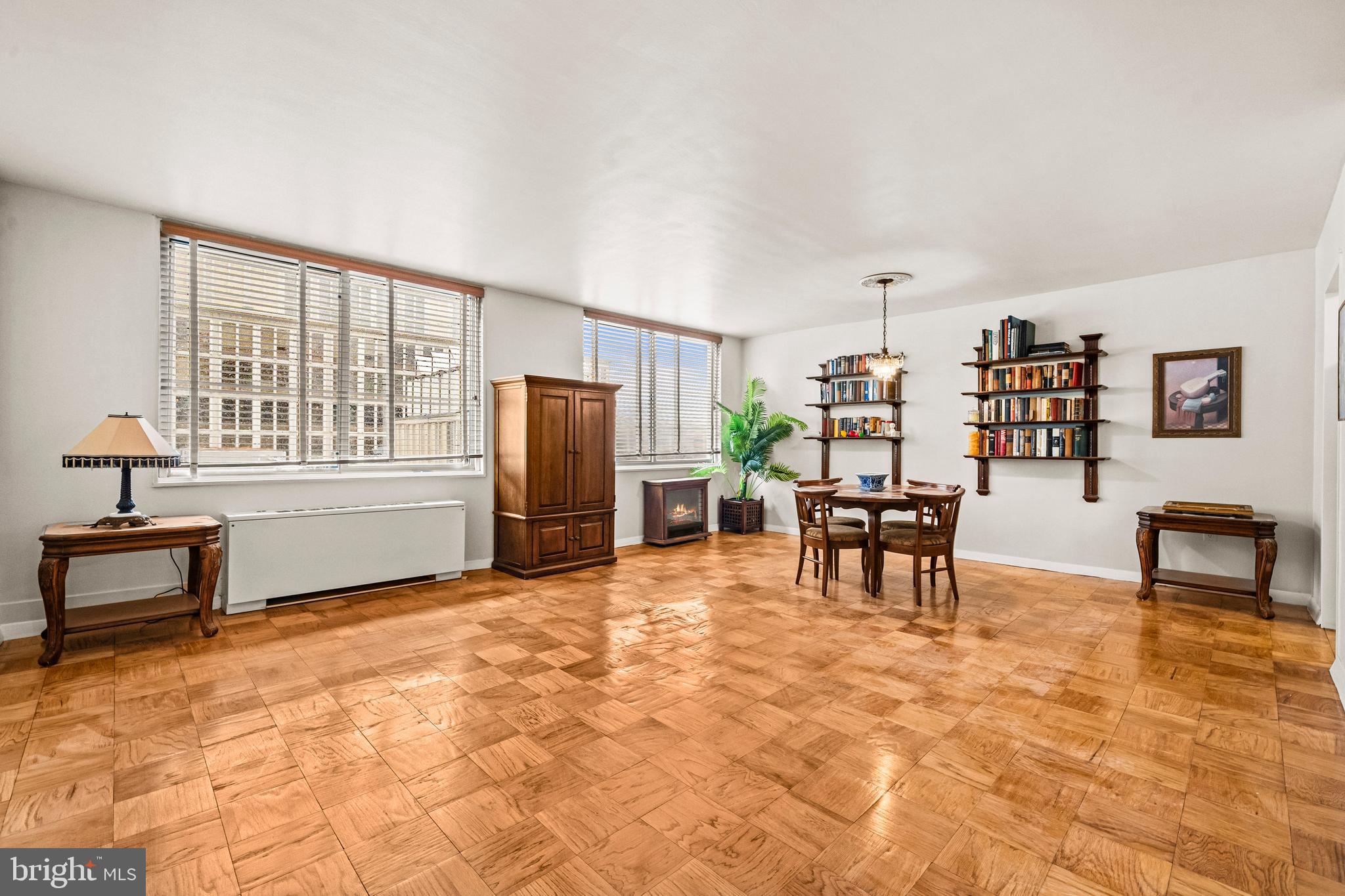 3001 VEAZEY TERRACE NW 703