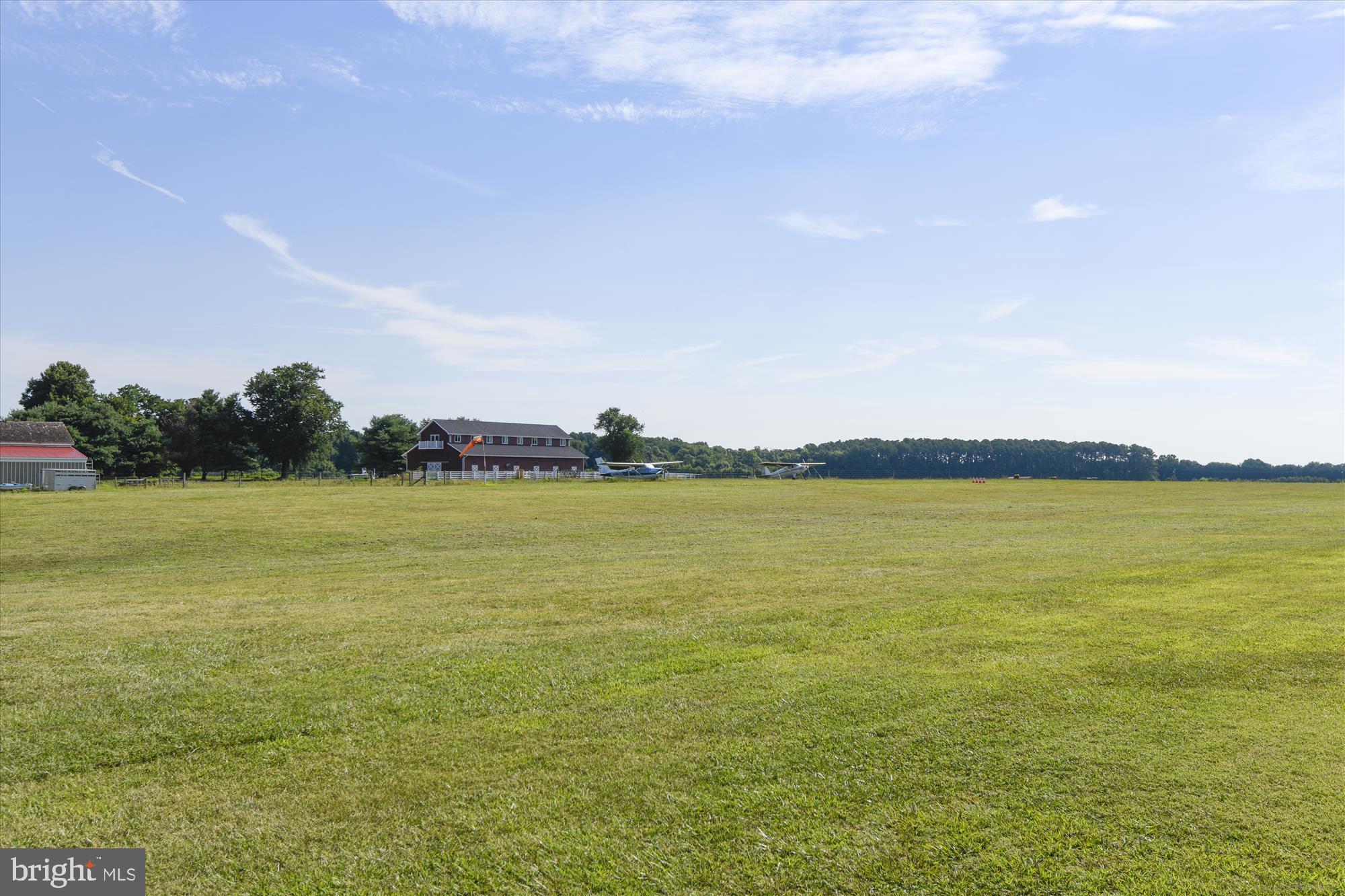 KENTMORR AIRPARK - Residential