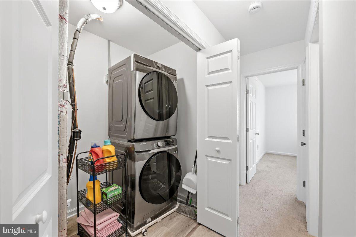 WOLFS RUN - Residential