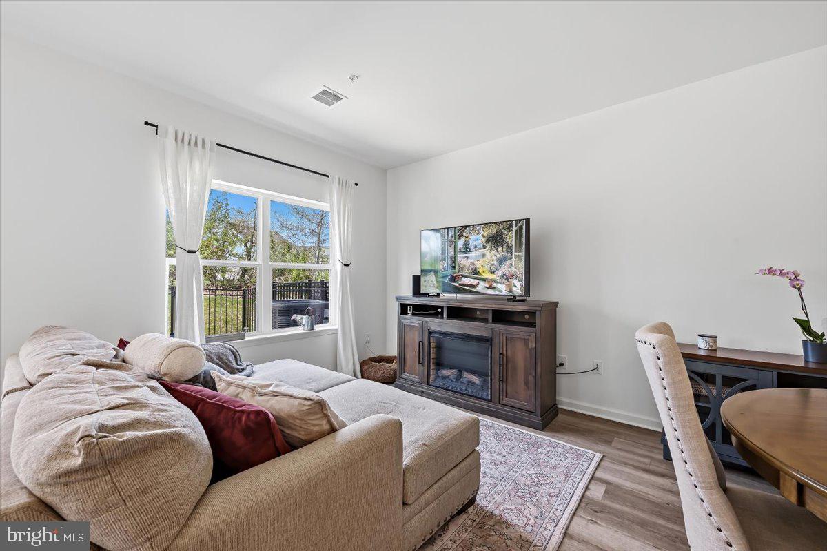 WOLFS RUN - Residential